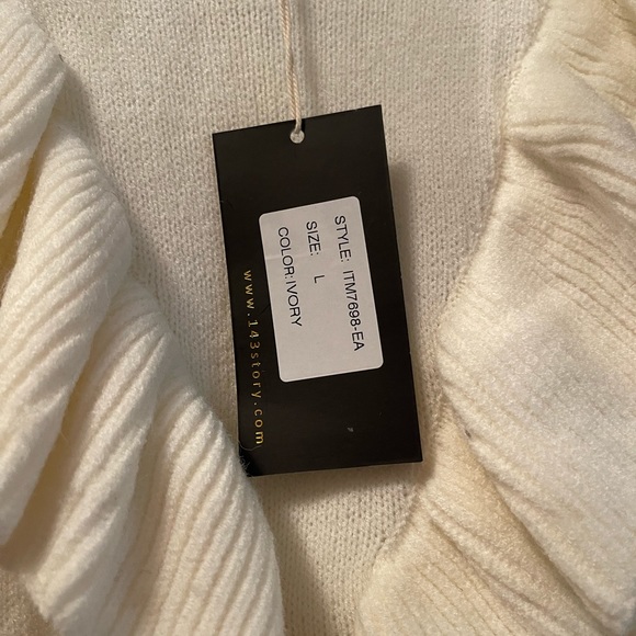 White Ruffle Front Sweater - Picture 2 of 3